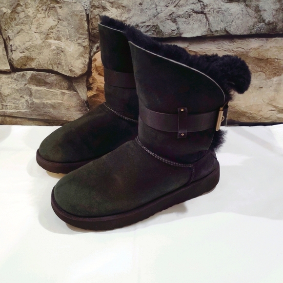 Sz 7 UGG Jaylyn Boots Suede Leather Sheepskin Insole Furry Belted Buckle Boots - Picture 5 of 17